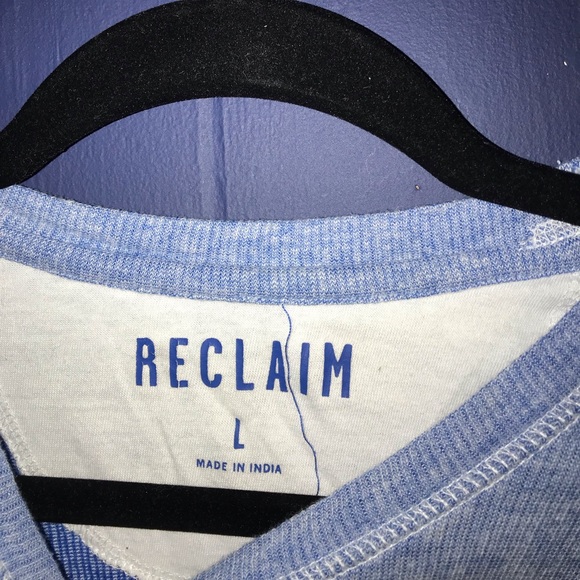 Buckle long sleeve tee - Picture 3 of 3